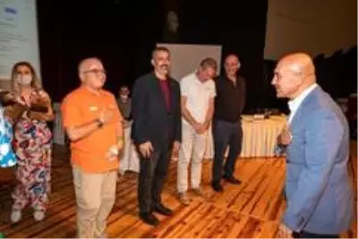 Başkan Soyer Olivelo Fikir Projesi'nin ödül töreninde konuştu