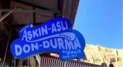 Bayburt'un çeyrek asırlık dondurmacısından 'tarhunlu dondurma' Bayburt'un çeyrek asırlık dondurmacısından 'tarhunlu dondurma'