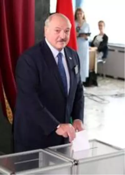 Belarus'ta devlet başkanlığı seçimleri başladı Belarus'ta devlet başkanlığı seçimleri başladı