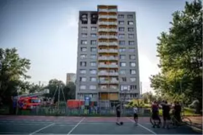 Çekya'da apartman yangını: 11 ölü Çekya'da apartman yangını: 11 ölü