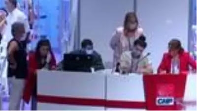 CHP Kadın Kolları Genel Başkanlığı'na Aylin Nazlıaka seçildi CHP Kadın Kolları Genel Başkanlığı'na Aylin Nazlıaka seçildi