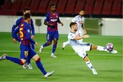Son dakika haberi: Cüneyt Çakır'ın yönettiği maçta Barcelona turladı Son dakika haberi: Cüneyt Çakır'ın yönettiği maçta Barcelona turladı