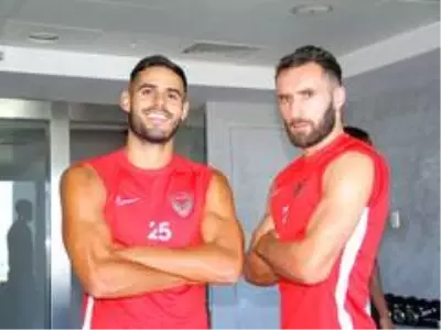 Fatih Kavlak: '53 yıl sonra Süper Lig'e çıkmanın mutluluğu içerisindeyiz' Fatih Kavlak: '53 yıl sonra Süper Lig'e çıkmanın mutluluğu içerisindeyiz'