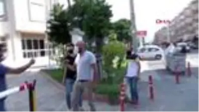 Son Dakika: HATAY İskenderun'da cenazeler karıştı, aileler tartıştı Son Dakika: HATAY İskenderun'da cenazeler karıştı, aileler tartıştı