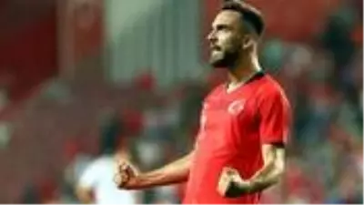 Lucescu, Kenan Karaman'ı Dinamo Kiev'e transfer etmek istiyor Lucescu, Kenan Karaman'ı Dinamo Kiev'e transfer etmek istiyor