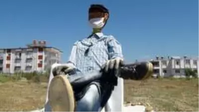 Maske takmayanlara maskeli korkulukla mesaj Maske takmayanlara maskeli korkulukla mesaj