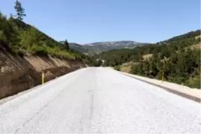 Muhtarlar yol çalışmasından memnun Muhtarlar yol çalışmasından memnun