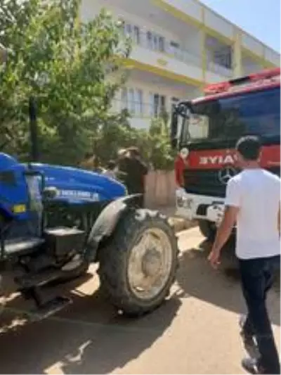 Odunluk yangını korkuttu Odunluk yangını korkuttu