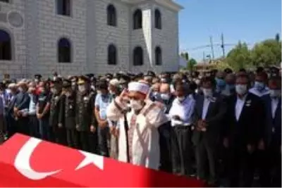 Samsun şehidine ağladı Samsun şehidine ağladı