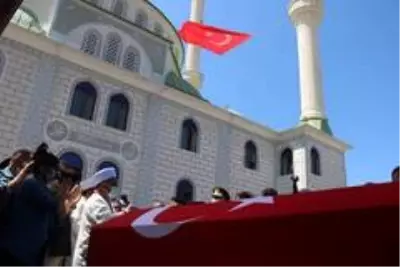 Samsun şehidine ağladı Samsun şehidine ağladı