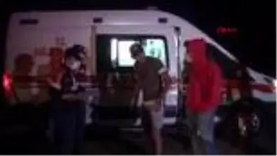 TEKİRDAĞ Malkara'da 2 otomobil çarpıştı 4 yaralı TEKİRDAĞ Malkara'da 2 otomobil çarpıştı 4 yaralı
