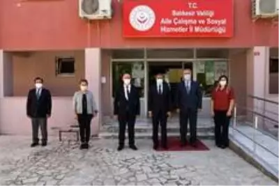 Vali Şıldak: Vali Şıldak: