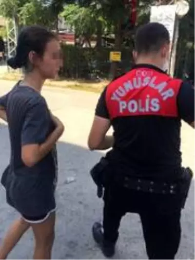 Annelerini kurtaran çocuklar aile faciasını engelledi Annelerini kurtaran çocuklar aile faciasını engelledi