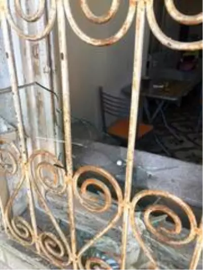 Annelerini kurtaran çocuklar aile faciasını engelledi Annelerini kurtaran çocuklar aile faciasını engelledi