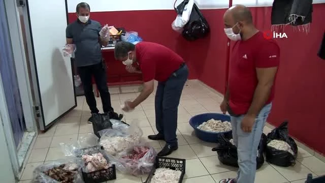 Adana'da yüzlerce kilo kokmuş et ve sakatat ele geçirildi Haberler
