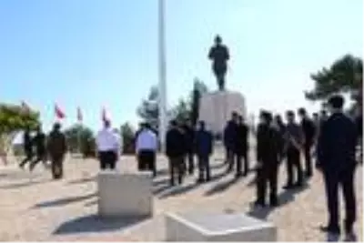 Anafartalar Zaferi'nin 105'inci yıl dönümü kutlandı Anafartalar Zaferi'nin 105'inci yıl dönümü kutlandı