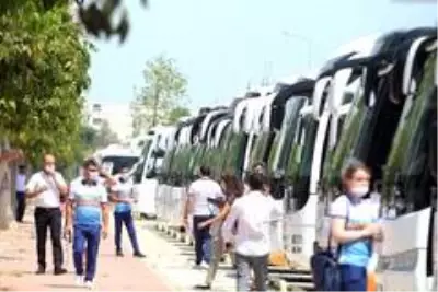 Antalya'ya Rus turist akını Antalya'ya Rus turist akını