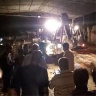 Başkan Atay yağışta zarar gören Dalama Yeniköy Mahallesi'ni ziyaret etti Başkan Atay yağışta zarar gören Dalama Yeniköy Mahallesi'ni ziyaret etti