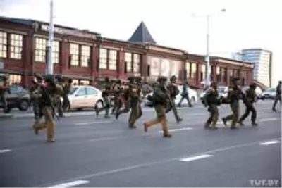 Belarus'taki protestolar 2. gününde Belarus'taki protestolar 2. gününde