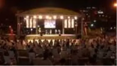 Beylikdüzü Klasik Müzik Günleri 'Taze Bir Nefes' konseriyle başladı Beylikdüzü Klasik Müzik Günleri 'Taze Bir Nefes' konseriyle başladı