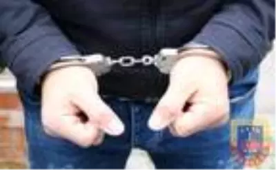 Bursa'da aranan 2 hükümlü yakalandı Bursa'da aranan 2 hükümlü yakalandı