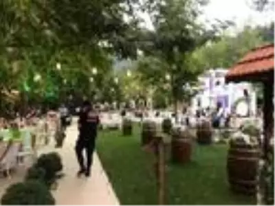 Bursa'da jandarma koronavirüs denetimlerini sıklaştırdı Bursa'da jandarma koronavirüs denetimlerini sıklaştırdı