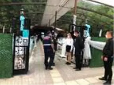 Bursa'da jandarma koronavirüs denetimlerini sıklaştırdı Bursa'da jandarma koronavirüs denetimlerini sıklaştırdı