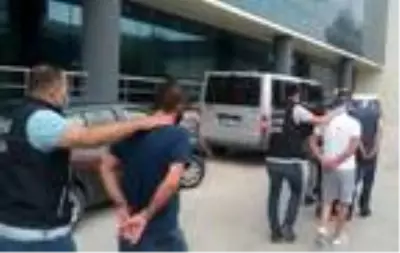 Bursa'da uyuşturucu ticaretine 6 tutuklama Bursa'da uyuşturucu ticaretine 6 tutuklama
