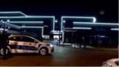 Cumhurbaşkanı Erdoğan, kalp krizi geçiren yeğenini hastanede ziyaret etti Cumhurbaşkanı Erdoğan, kalp krizi geçiren yeğenini hastanede ziyaret etti