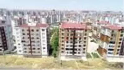 Diyarbakır'da fırsatçılar nedeniyle ev kiraları yüzde 300 arttı Diyarbakır'da fırsatçılar nedeniyle ev kiraları yüzde 300 arttı