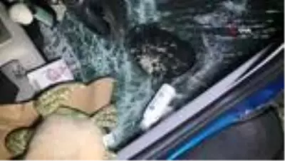 Ellerini dezenfekte ederken, takla atıp sürüklendi Ellerini dezenfekte ederken, takla atıp sürüklendi