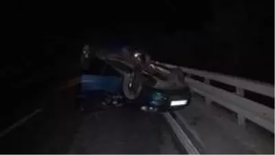 Ellerini dezenfekte etmek isteyen sürücü, aracının kontrolünü kaybedip metrelerce sürüklendi Ellerini dezenfekte etmek isteyen sürücü, aracının kontrolünü kaybedip metrelerce sürüklendi