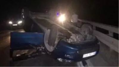 Ellerini dezenfekte etmek isteyen sürücü, aracının kontrolünü kaybedip metrelerce sürüklendi Ellerini dezenfekte etmek isteyen sürücü, aracının kontrolünü kaybedip metrelerce sürüklendi