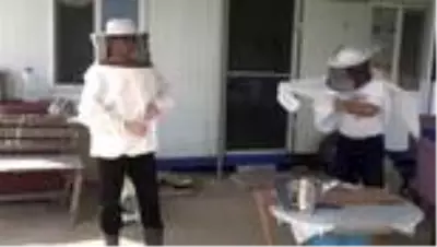 Son dakika haberleri | Emekli öğretmenin 'bal gibi hobisi' ek gelire dönüştü Son dakika haberleri | Emekli öğretmenin 'bal gibi hobisi' ek gelire dönüştü