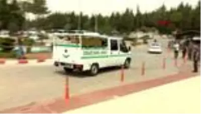 Kalp krizi geçiren özel harekat polisi toprağa verildi Kalp krizi geçiren özel harekat polisi toprağa verildi