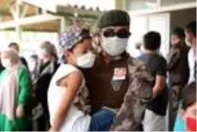 Kalp krizi geçiren özel harekat polisi toprağa verildi Kalp krizi geçiren özel harekat polisi toprağa verildi