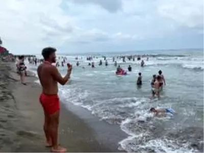 Karadeniz'de boğulma vakaları gençleri gönüllü cankurtaranlığa yönlendirdi Karadeniz'de boğulma vakaları gençleri gönüllü cankurtaranlığa yönlendirdi