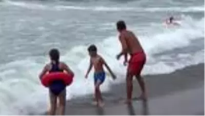 Karadeniz'de boğulma vakaları gençleri gönüllü cankurtaranlığa yönlendirdi Karadeniz'de boğulma vakaları gençleri gönüllü cankurtaranlığa yönlendirdi