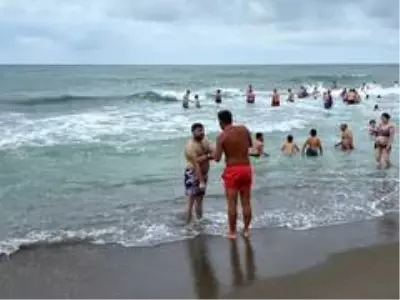 Karadeniz'de boğulma vakaları gençleri gönüllü cankurtaranlığa yönlendirdi Karadeniz'de boğulma vakaları gençleri gönüllü cankurtaranlığa yönlendirdi