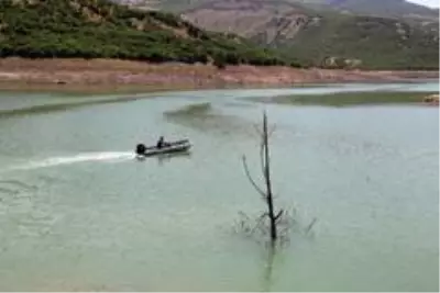 Kayıp Gülistan'ı arama çalışmaları sürüyor Kayıp Gülistan'ı arama çalışmaları sürüyor