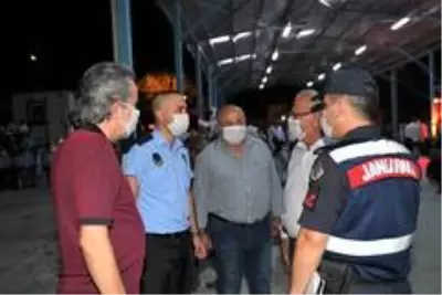 Korona virüse karşı denetimler aralıksız devam ediyor Korona virüse karşı denetimler aralıksız devam ediyor