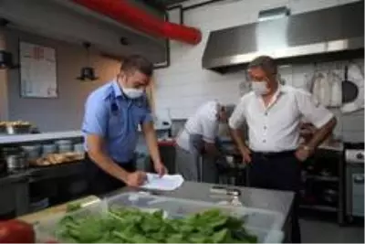 Korona virüse karşı denetimler aralıksız devam ediyor Korona virüse karşı denetimler aralıksız devam ediyor