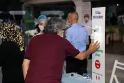 Korona virüse karşı denetimler aralıksız devam ediyor Korona virüse karşı denetimler aralıksız devam ediyor