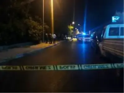 Küçükçekmece'de silahlı yaralama Küçükçekmece'de silahlı yaralama