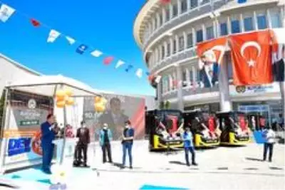 Malatya Büyükşehir toplu taşıma araç filosunu 15 yeni otobüsle güçlendirdi Malatya Büyükşehir toplu taşıma araç filosunu 15 yeni otobüsle güçlendirdi