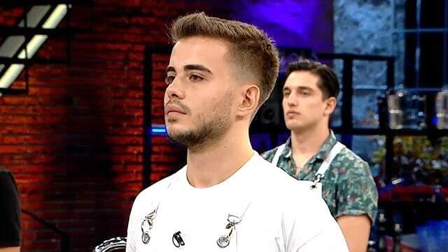 MasterChef Türkiye'de ana kadroya giren ilk 8 kişi netleşti MasterChef Türkiye'de ana kadroya giren ilk 8 kişi netleşti