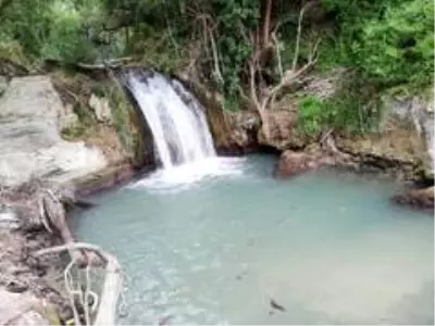 Mersin'de serinlemek için gölete giren 2 çocuk hayatını kaybetti Mersin'de serinlemek için gölete giren 2 çocuk hayatını kaybetti