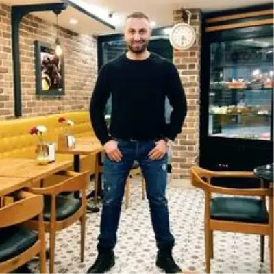 Son Dakika | Otobüs kazasında hayatını kaybeden Erdem Okçu, son yolculuğuna uğurlandı Son Dakika | Otobüs kazasında hayatını kaybeden Erdem Okçu, son yolculuğuna uğurlandı