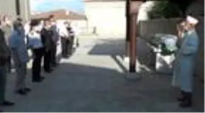 Otobüs kazasında ölen kadın toprağa verildi Otobüs kazasında ölen kadın toprağa verildi