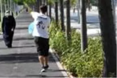 Son dakika haber... Plogging yapan öğretim üyesi: Artık 3 çöpten 1'i maske Son dakika haber... Plogging yapan öğretim üyesi: Artık 3 çöpten 1'i maske